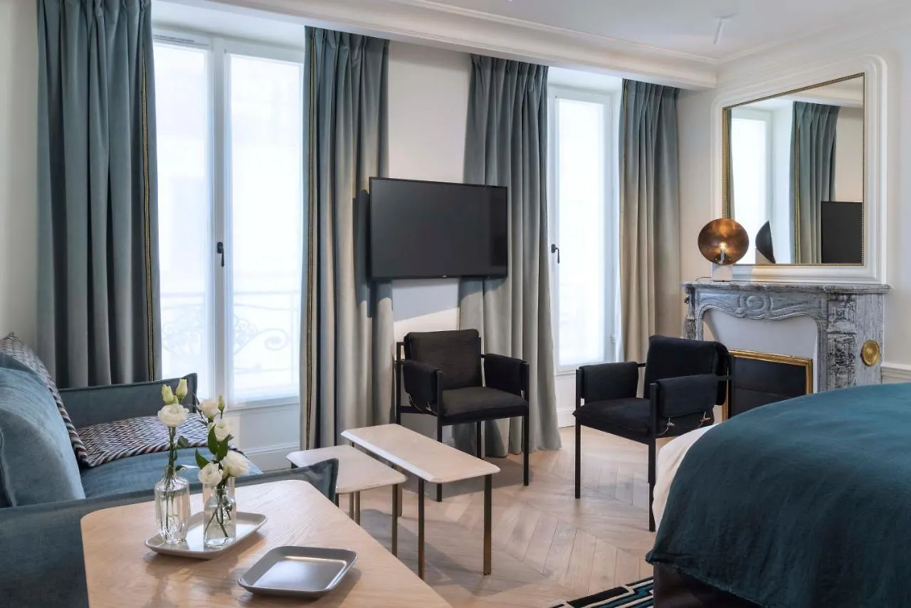 ****  Hotel Louvre Montana Parijs Frankrijk