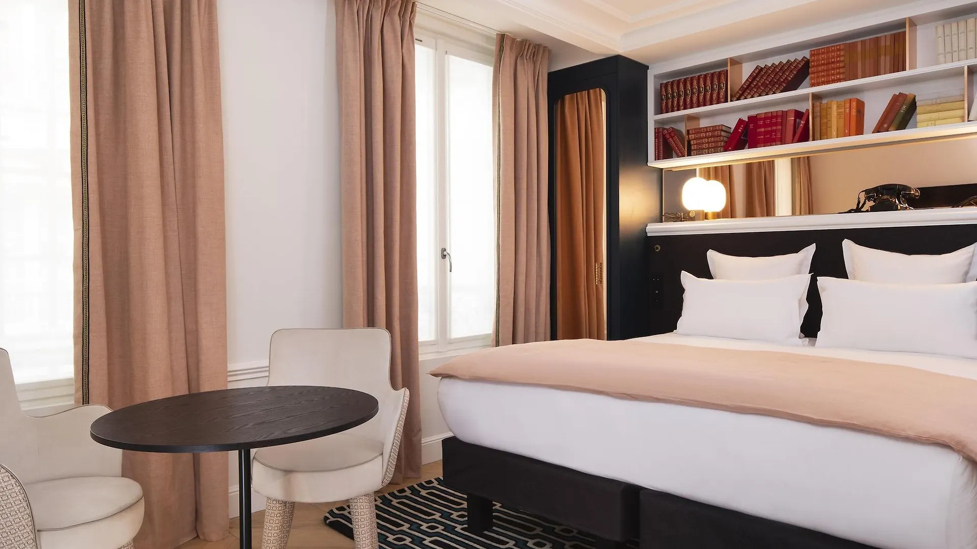 Hotel Louvre Montana Parijs Frankrijk