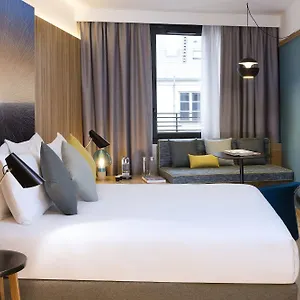 Hotel Drawing, Parijs
